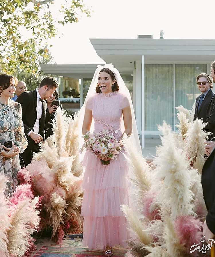 زیباترین لباسهای عروسی سلبریتیها در تمام دوران زیباترین لباسهای عروسی سلبریتیها در تمام دوران